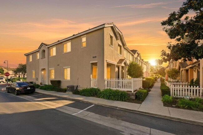 Building Photo - 1446 Trouville Ln