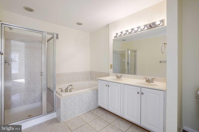 Building Photo - 409 Phelps St