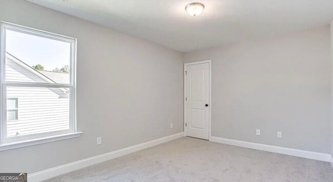 Building Photo - 244 Sophie Cir