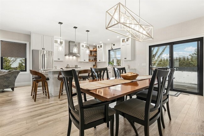 Building Photo - 55 S Phillips Ave