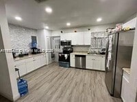 Building Photo - 220 N 66th Ave