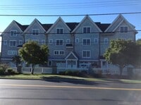 Building Photo - 467 New Haven Ave