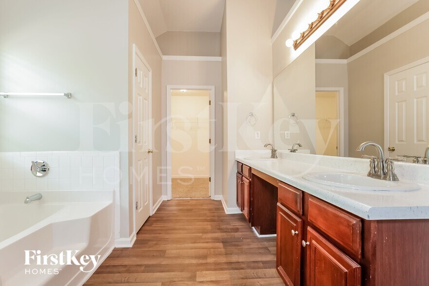 Building Photo - 4671 Derby Loop