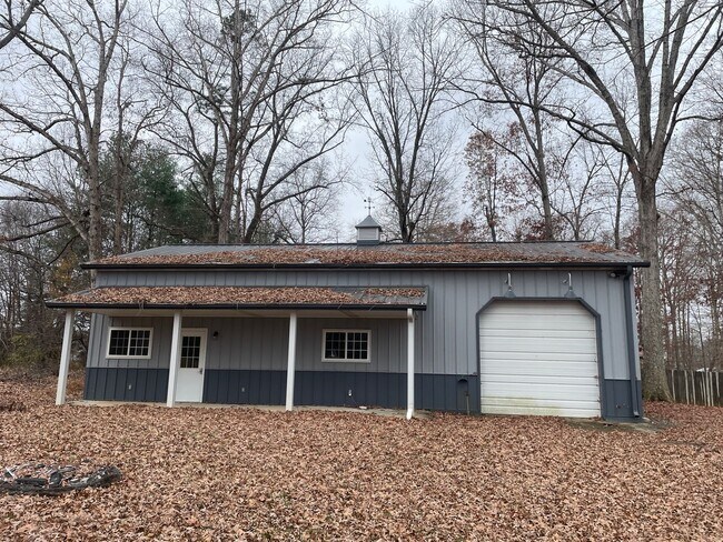 Building Photo - 2812 Kecoughtan Rd