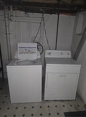 Building Photo - 40X Random Rd