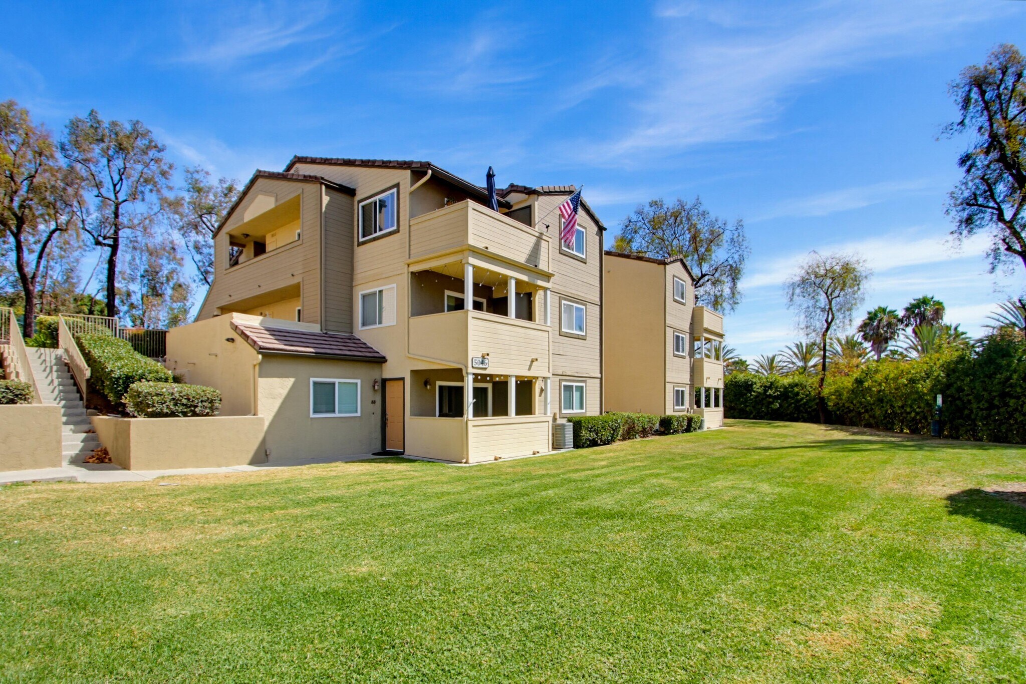Building Photo - 5046 Los Morros Way