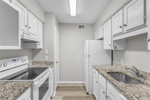 Building Photo - 8109 Skillman St