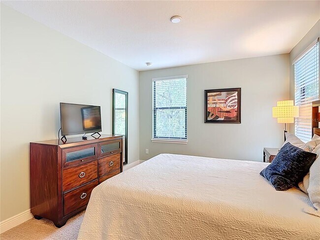 Building Photo - 8149 Roseville Blvd