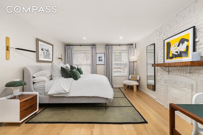 Building Photo - 79 2nd Pl