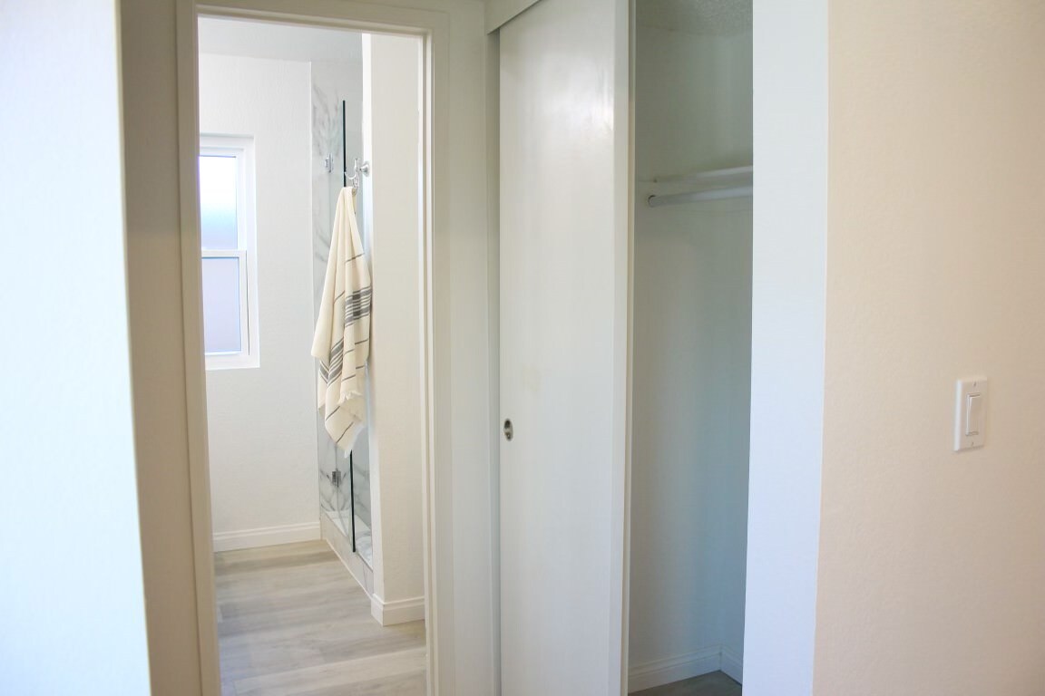 Building Photo - 26753 Avenida Las Palmas