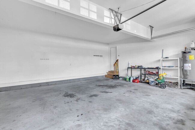 Building Photo - 477 Sand Ridge Rd