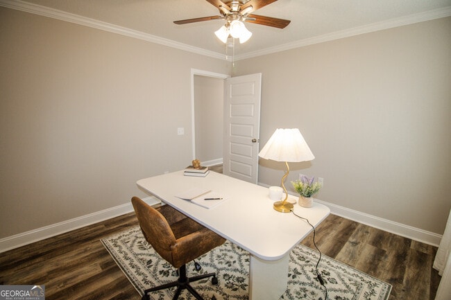 Building Photo - 101 Woodsedge Dr