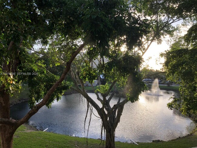 Building Photo - 7031 Environ Blvd