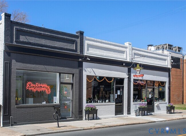 Building Photo - 2604 Grove
