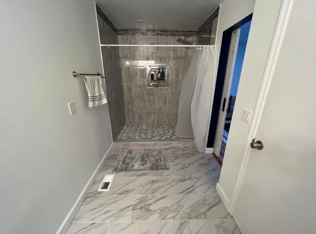 Building Photo - 54 Carolyn Ln