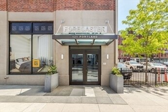 Exterior - Front - 121 Portland St