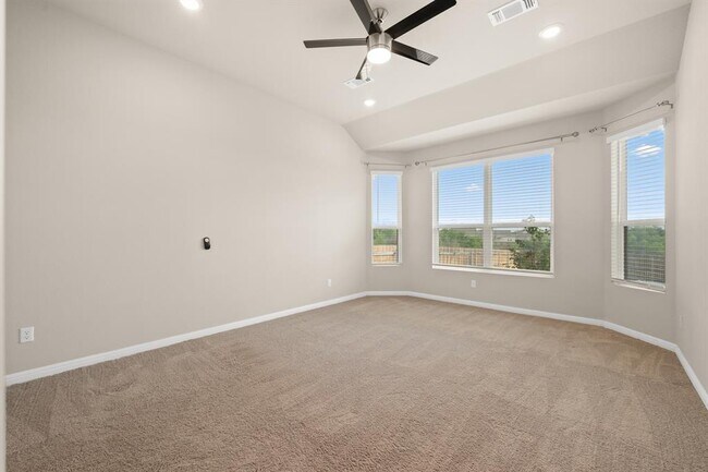 Building Photo - 17708 Zinfandel Dr