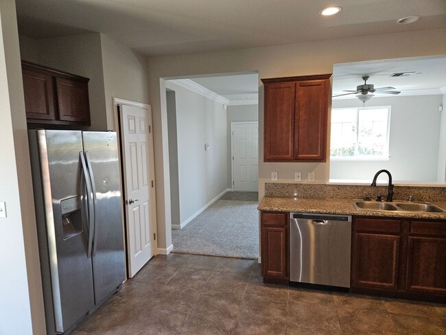 Building Photo - 675 Mission De Oro Dr