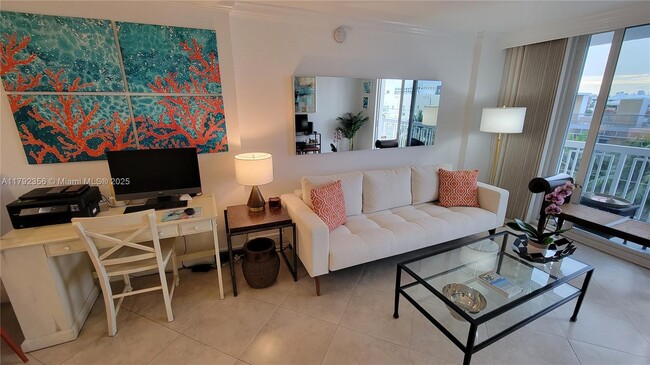 Building Photo - 401 Ocean Dr