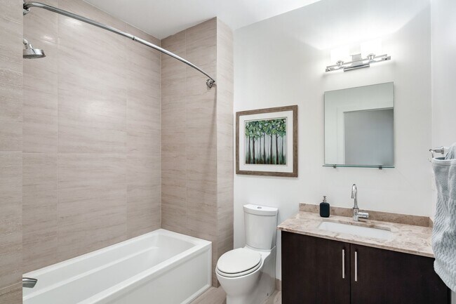 Building Photo - Northern Liberties 4 Bedroom Townhome