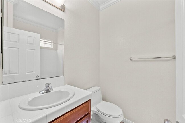 Building Photo - 2658 Greenwood Ct