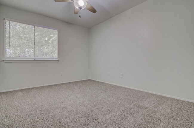 Building Photo - 5301 Indio Cir