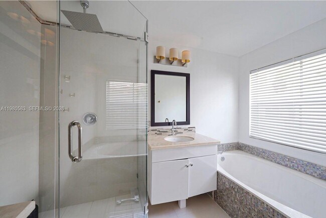 Building Photo - 1400 Meadows Blvd