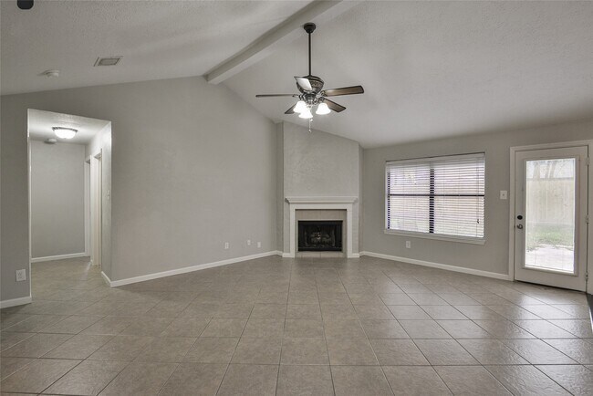 Building Photo - 3318 Golden Willow Dr