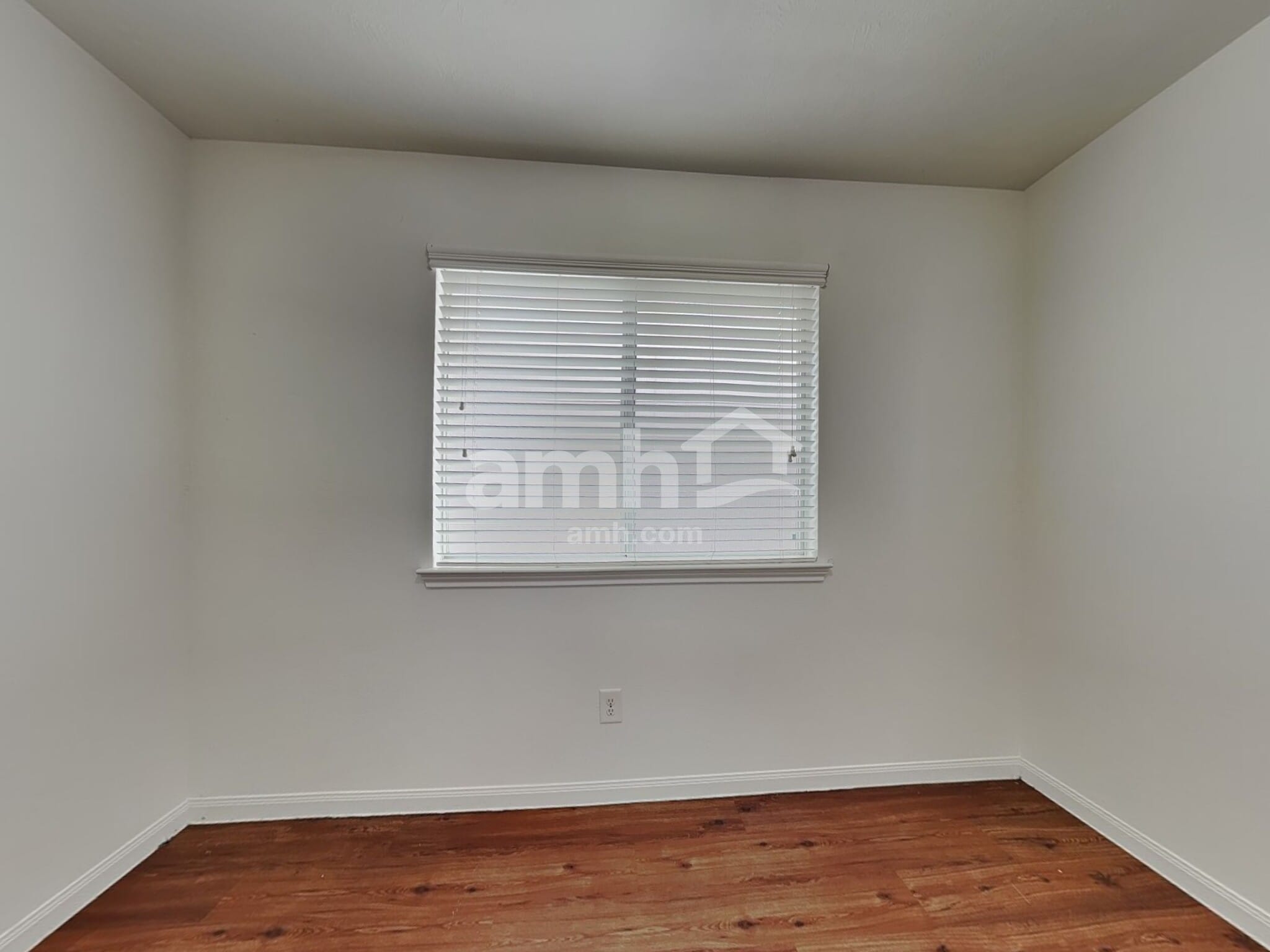 Building Photo - 2710 Bammelwood Dr