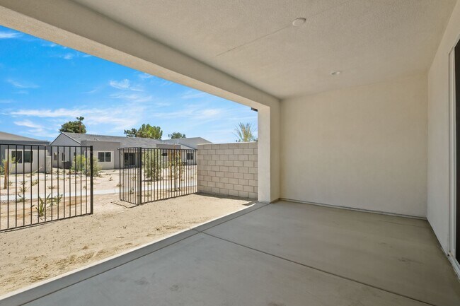 Building Photo - New Home in Gated Indian Palms Country Club