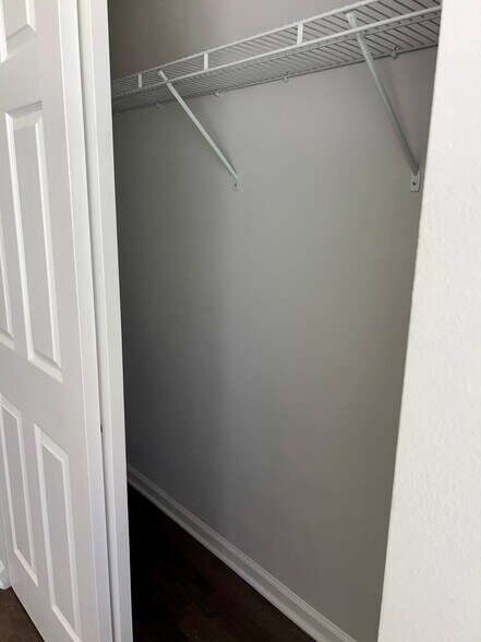 Front Bedroom Closet - 8514 Peach St