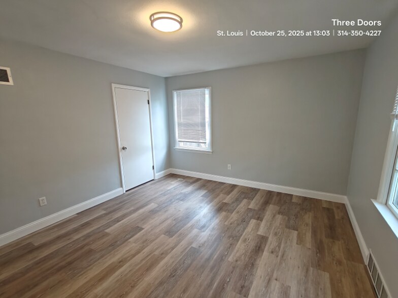 Building Photo - 1737 Parker Rd