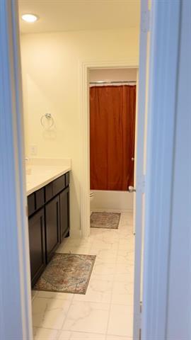 Building Photo - 524 Oakmoss St
