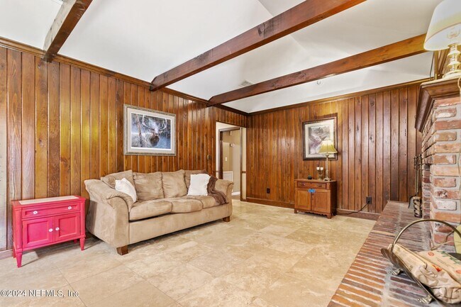 Building Photo - 4763 Tunis St