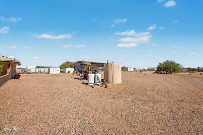 Building Photo - 20537 W Gordon Way