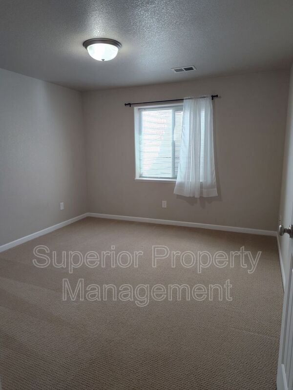 Building Photo - 3733 Gunsmoke Rd