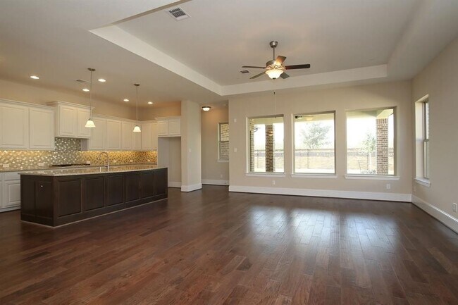 Building Photo - 27018 Cheyenne Crest Ln