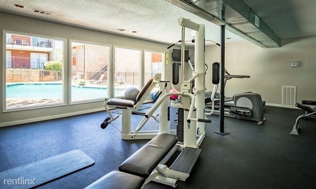 Building Photo - 2020 Taxco Rd