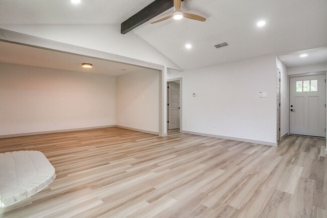 Building Photo - Amazing Modern- 3 Bedroom, 2 Bath Ready for New Tenants- Burleson ISD- 76028