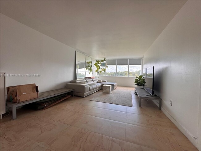 Building Photo - 8233 Harding Ave