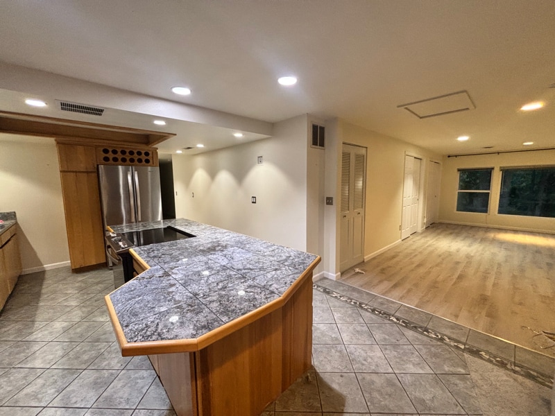 Building Photo - 4920 Gravelly Beach Rd NW