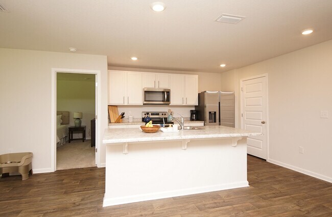 Building Photo - 334 This Way