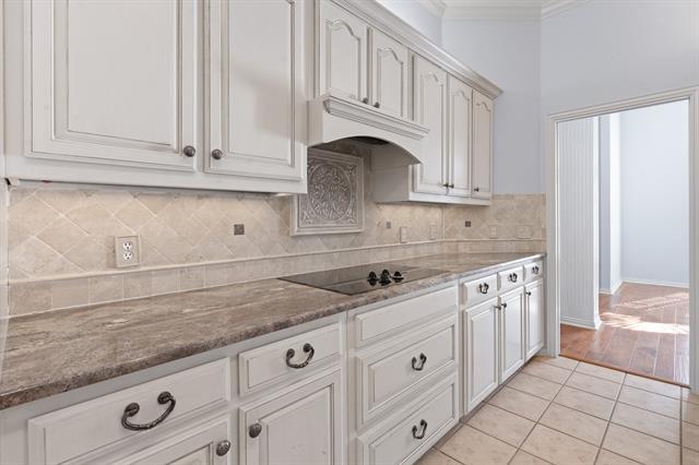 Building Photo - 4 Brookway Ct