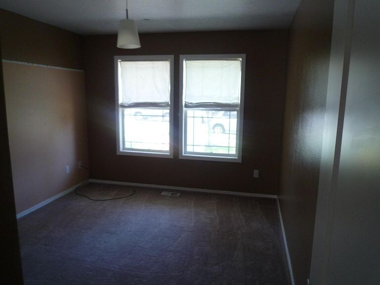 Building Photo - 2449 Tolmie Ave
