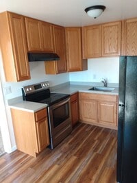Building Photo - 257 East Ave
