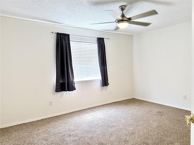 Building Photo - 10109 Samantha Dr