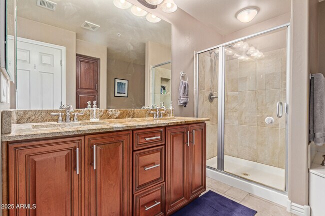 Building Photo - 5450 E Deer Valley Dr