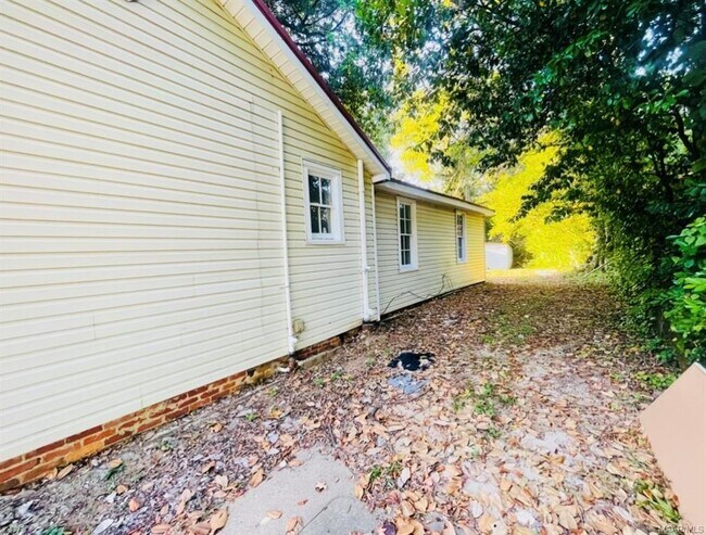 Building Photo - 2507 Palmetto St