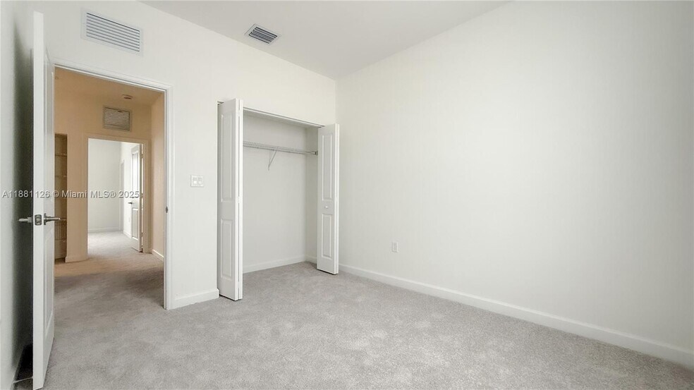 Building Photo - 25350 SW 137th Ave