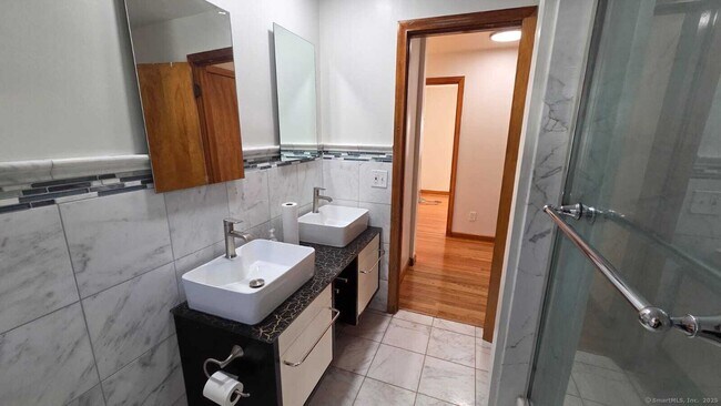 Building Photo - 127 Ursini Dr